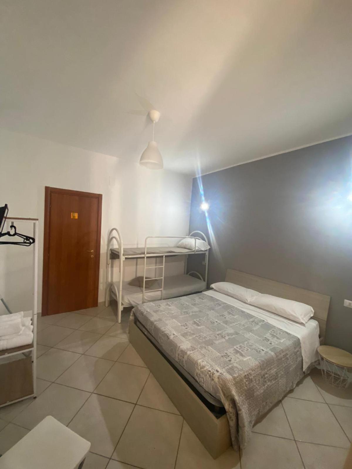 Bedroompompei With Free Parking Exterior photo